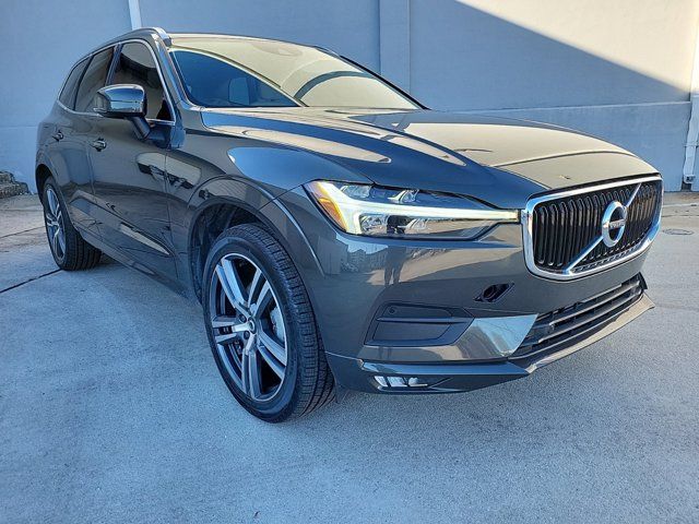 2021 Volvo XC60 Momentum