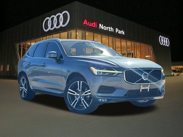 2021 Volvo XC60 Momentum