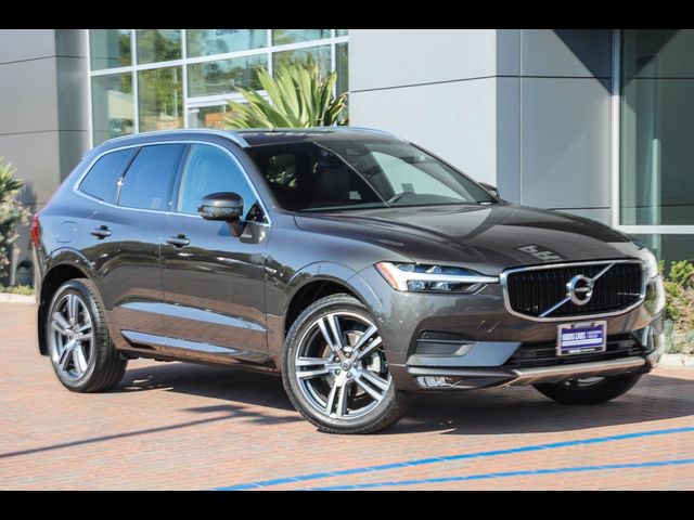 2021 Volvo XC60 Momentum