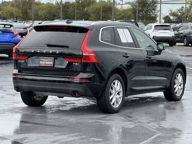 2021 Volvo XC60 Momentum