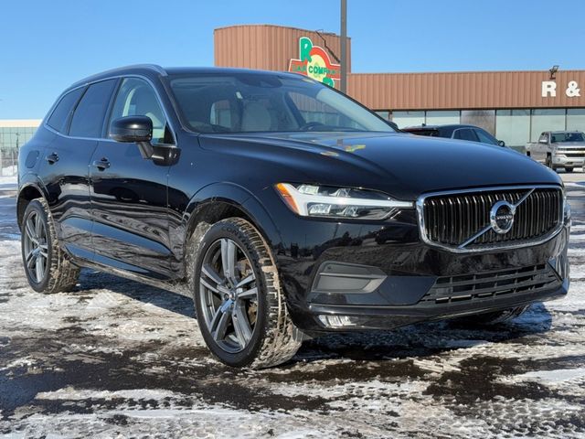 2021 Volvo XC60 Momentum