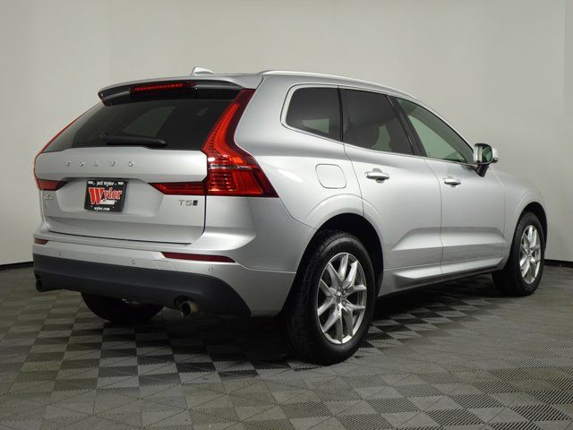 2021 Volvo XC60 Momentum