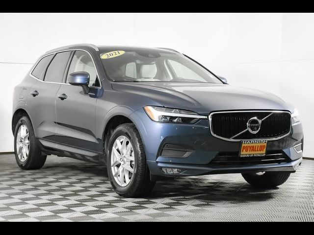 2021 Volvo XC60 Momentum