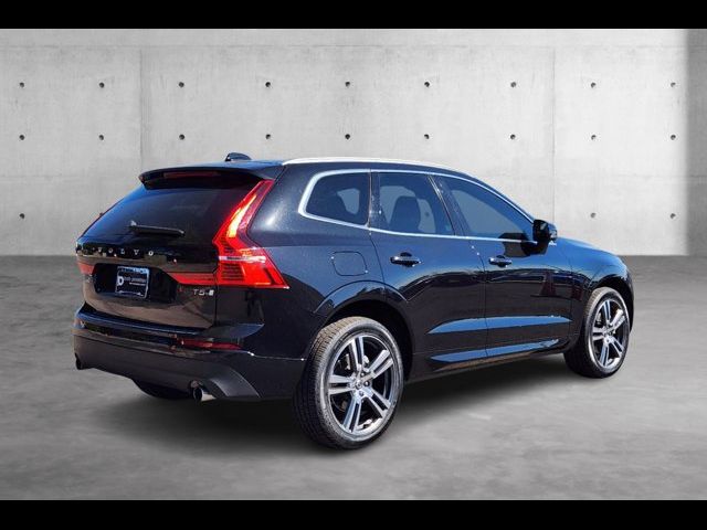 2021 Volvo XC60 Momentum