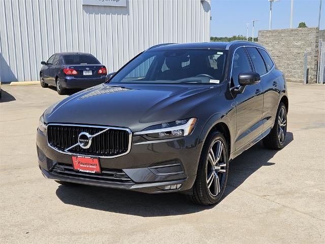 2021 Volvo XC60 Momentum