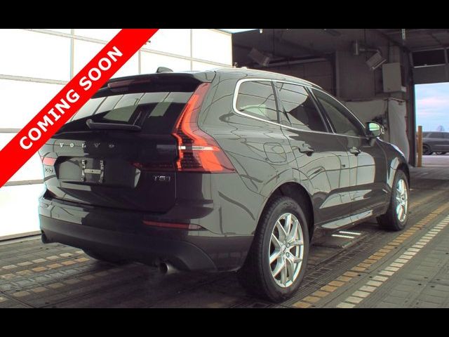 2021 Volvo XC60 Momentum