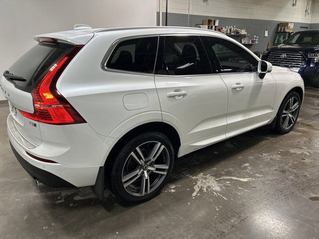 2021 Volvo XC60 Momentum