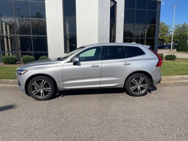 2021 Volvo XC60 Momentum