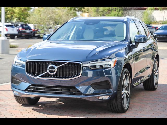 2021 Volvo XC60 Momentum