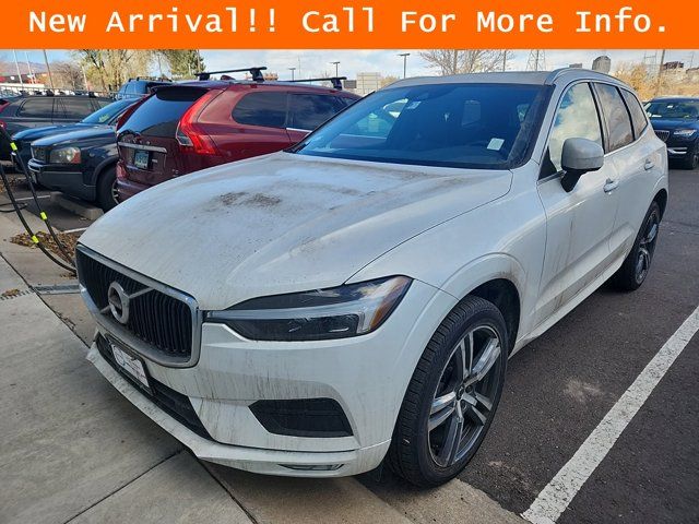 2021 Volvo XC60 Momentum