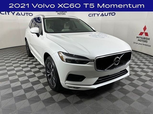 2021 Volvo XC60 Momentum