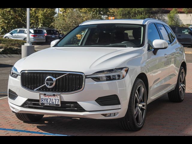 2021 Volvo XC60 Momentum