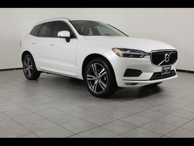 2021 Volvo XC60 Momentum