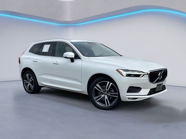 2021 Volvo XC60 Momentum