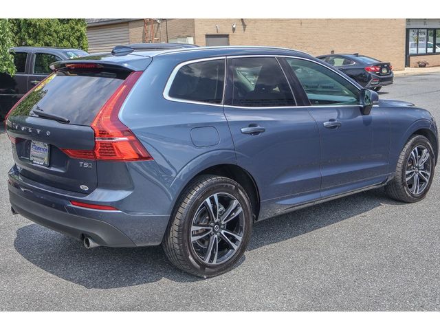 2021 Volvo XC60 Momentum