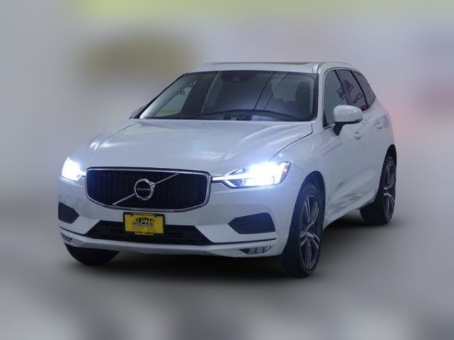 2021 Volvo XC60 Momentum