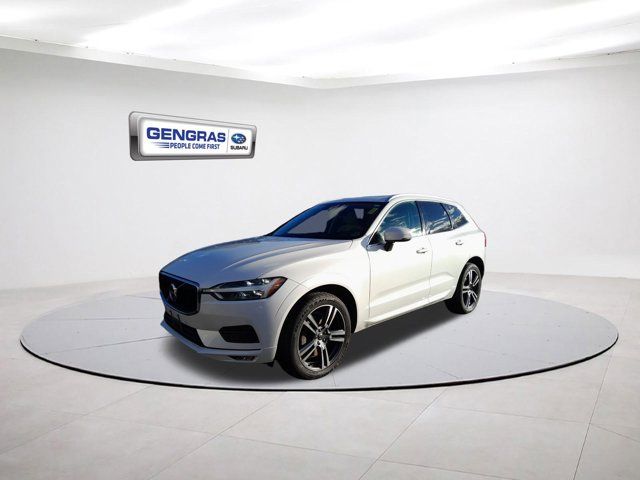 2021 Volvo XC60 Momentum