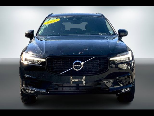 2021 Volvo XC60 R-Design