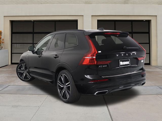 2021 Volvo XC60 R-Design