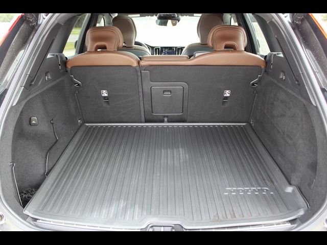 2021 Volvo XC60 Inscription