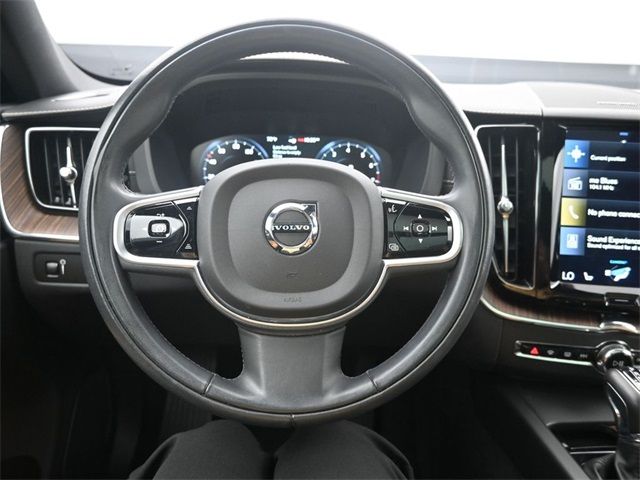 2021 Volvo XC60 Inscription