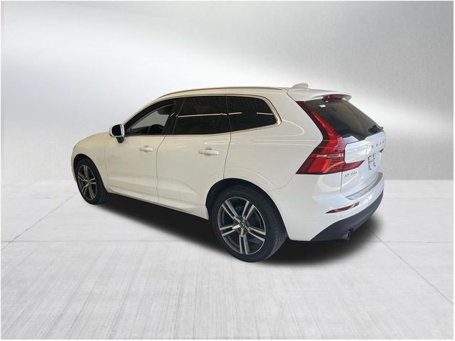 2021 Volvo XC60 Momentum