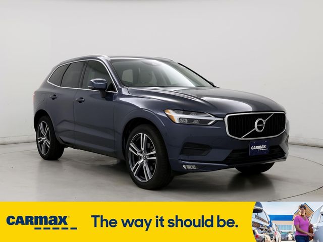 2021 Volvo XC60 Momentum