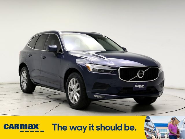 2021 Volvo XC60 Momentum