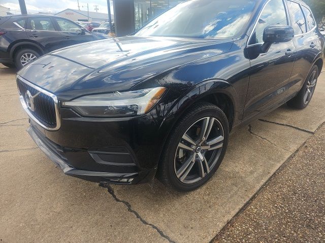 2021 Volvo XC60 Momentum