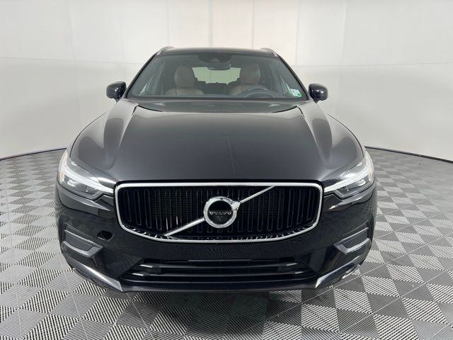 2021 Volvo XC60 Momentum