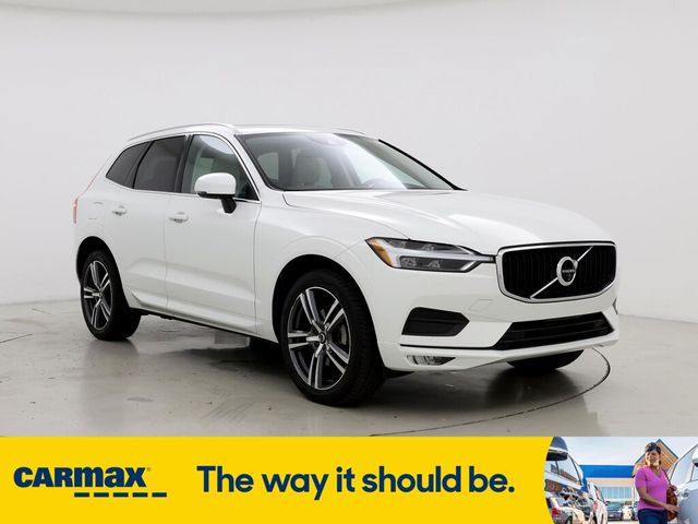 2021 Volvo XC60 Momentum