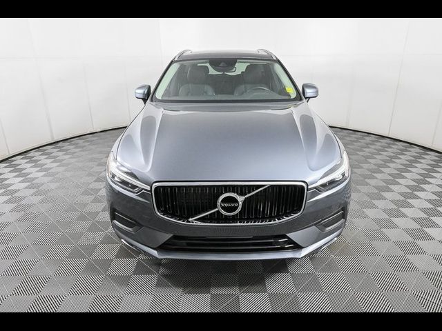 2021 Volvo XC60 Momentum