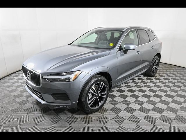 2021 Volvo XC60 Momentum