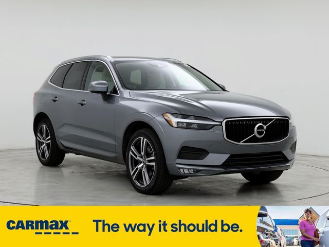 2021 Volvo XC60 Momentum