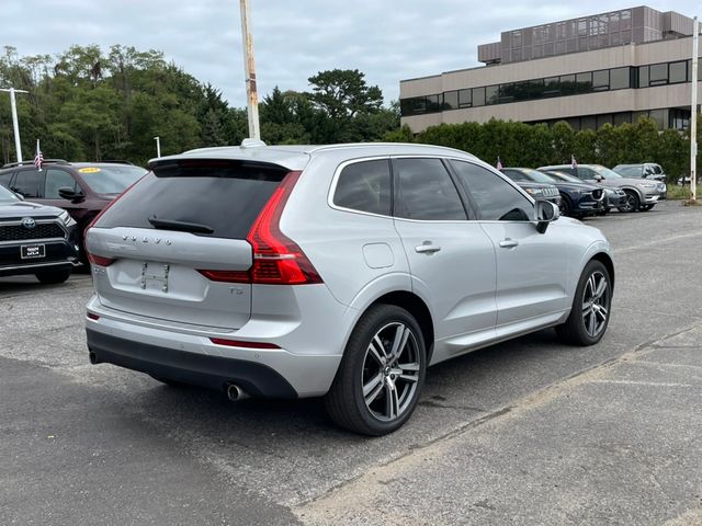 2021 Volvo XC60 Momentum