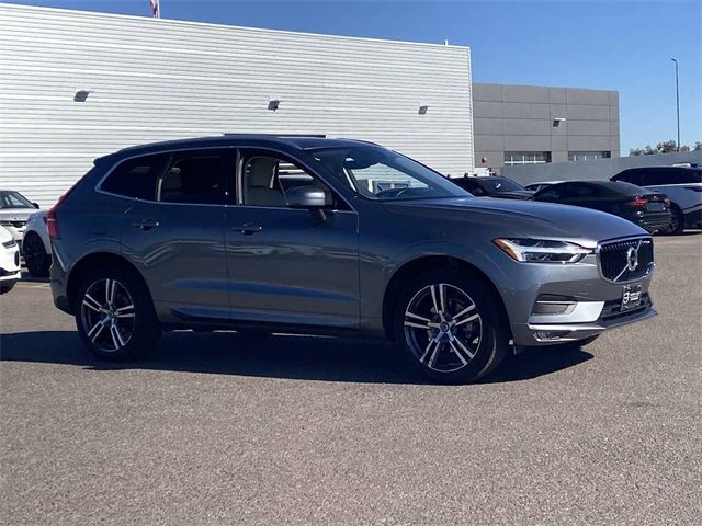 2021 Volvo XC60 Momentum