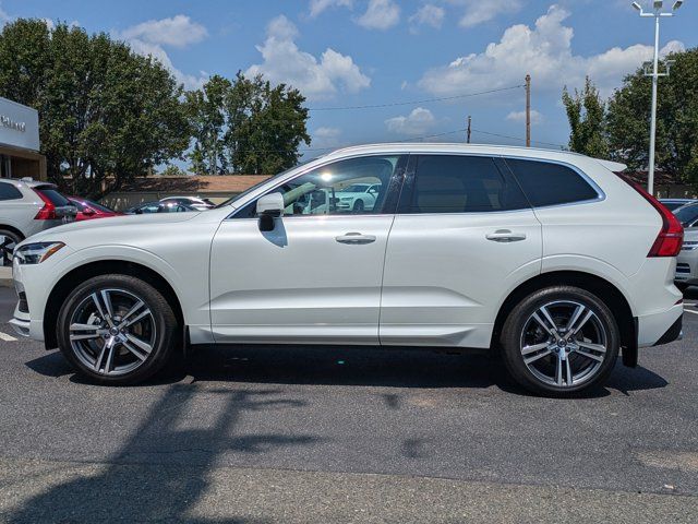 2021 Volvo XC60 Momentum