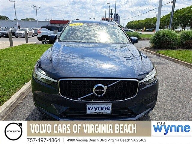 2021 Volvo XC60 Momentum