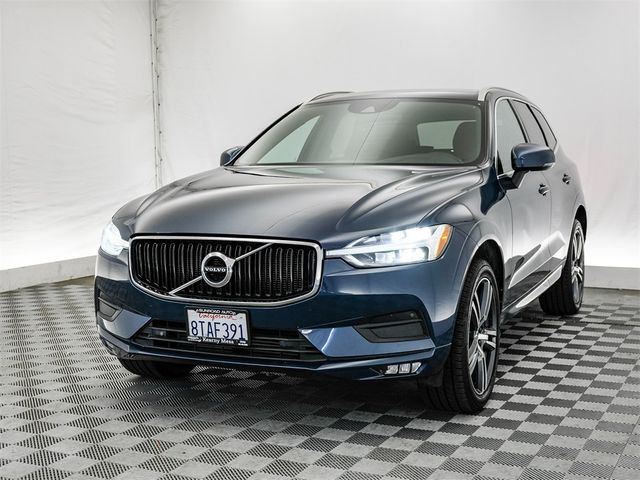 2021 Volvo XC60 Momentum