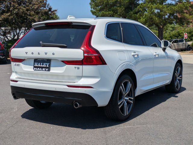 2021 Volvo XC60 Momentum