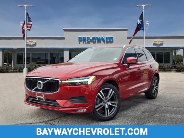 2021 Volvo XC60 Momentum