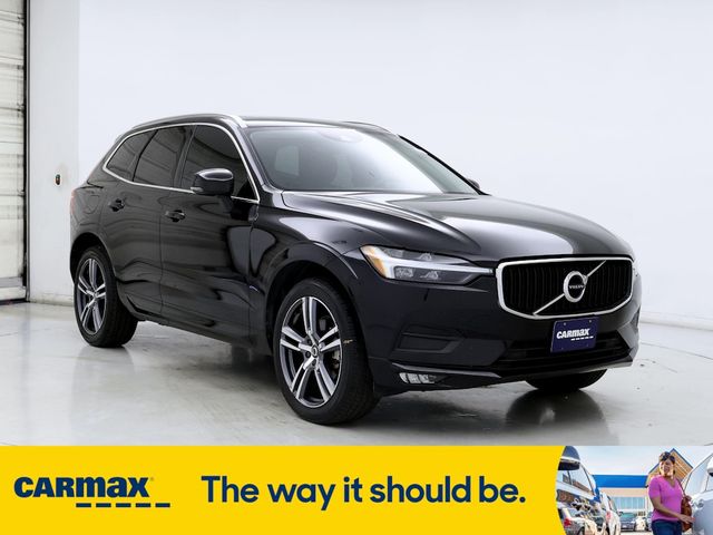 2021 Volvo XC60 Momentum