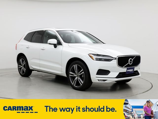 2021 Volvo XC60 Momentum