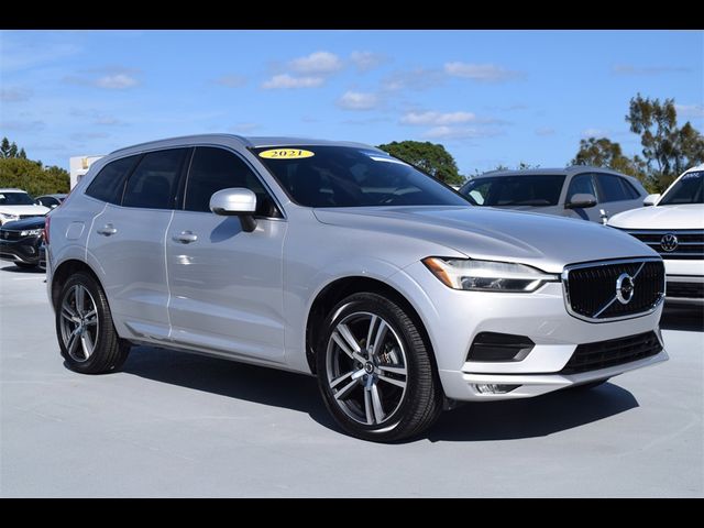 2021 Volvo XC60 Momentum