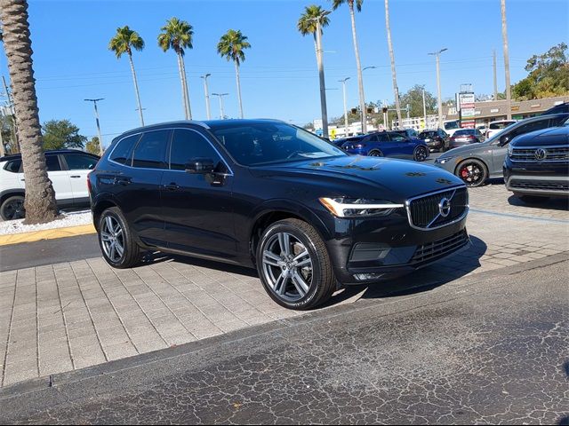 2021 Volvo XC60 Momentum