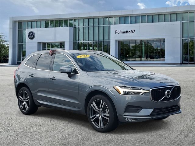 2021 Volvo XC60 Momentum