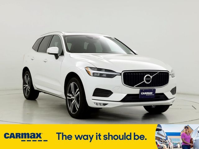 2021 Volvo XC60 Momentum