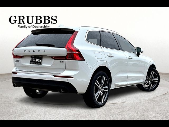 2021 Volvo XC60 Momentum