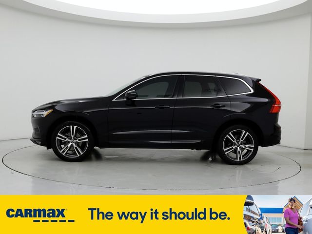 2021 Volvo XC60 Momentum