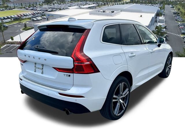 2021 Volvo XC60 Momentum